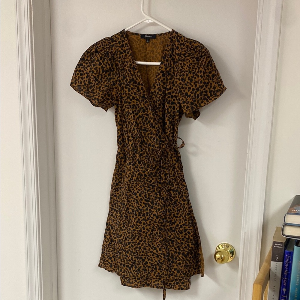 Madewell Leopard Print Wrap Dress ❤️